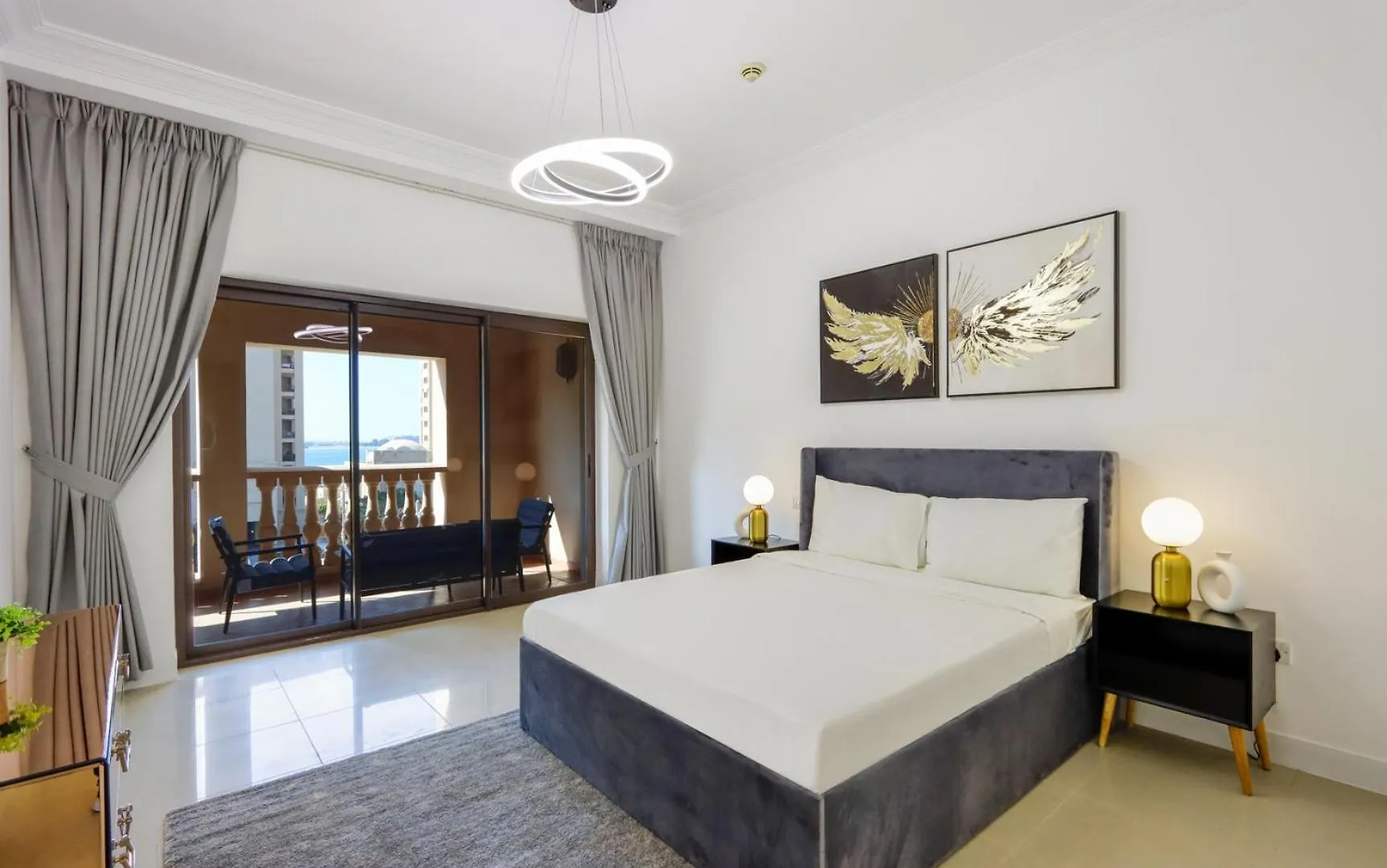 Livbnb Suite - 1Br Haven In Golden Mile Dubai
